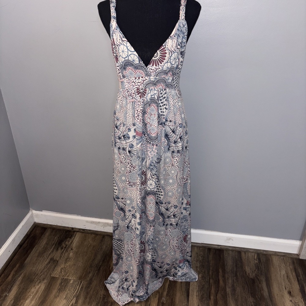 BCBGMAXAZRIA Blue Red Abstract Maxi Dress Sweetheart Neck Empire Waist Size S